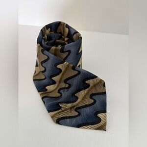 Cellini Men's Blue and Brown Patterned Dress Tie 100% Silk